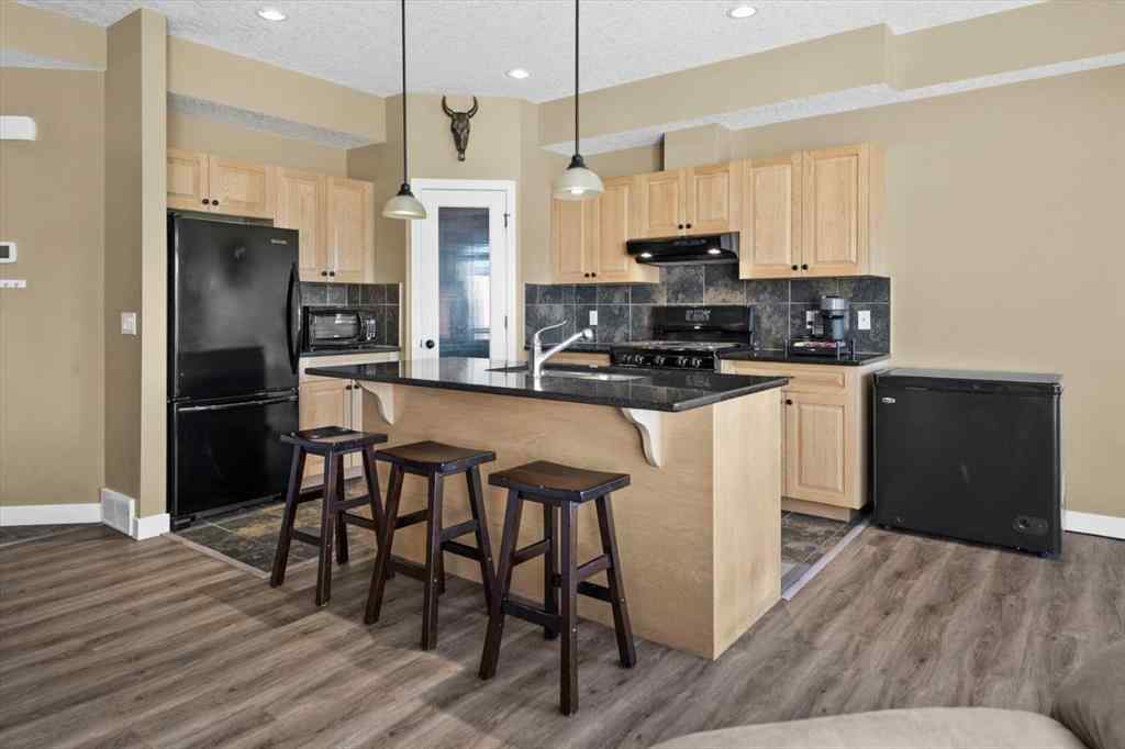 MLS® A2246410 - Unit #203 413 River Avenue  in Riverview Cochrane, Residential