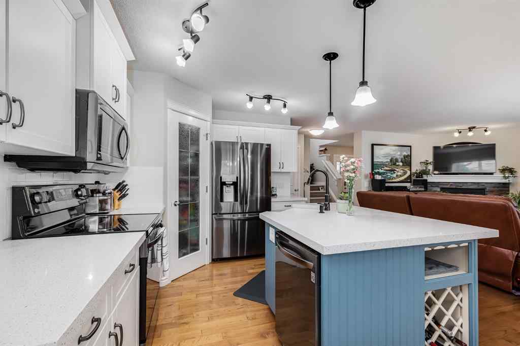MLS® A2246412 - 149 Thornfield Close SE in Thorburn Airdrie, Residential