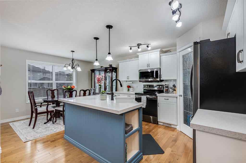MLS® A2246412 - 149 Thornfield Close SE in Thorburn Airdrie, Residential