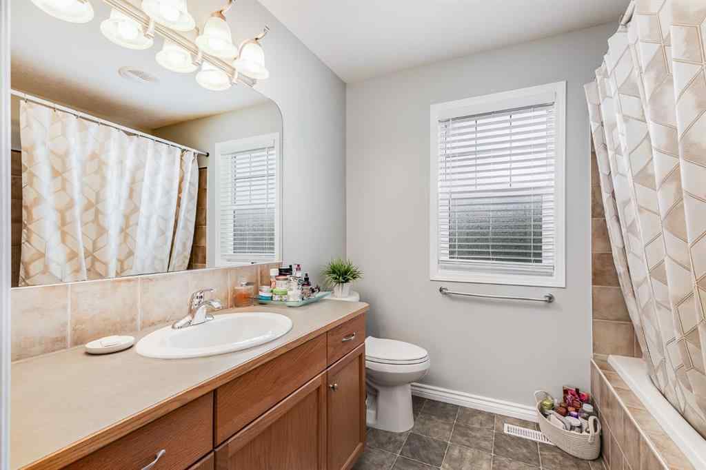 MLS® A2246412 - 149 Thornfield Close SE in Thorburn Airdrie, Residential