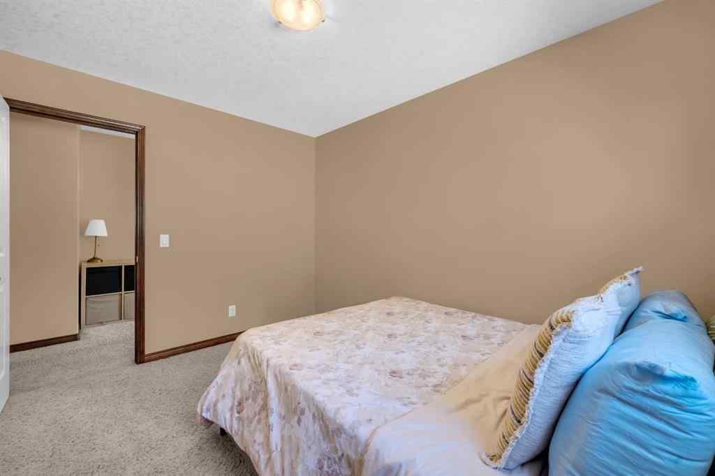 MLS® A2246423 - 1011 Kings Heights Road SE in Kings Heights Airdrie, Residential