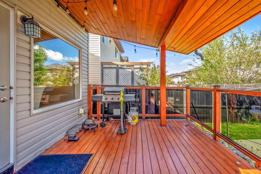 MLS® A2246423 - 1011 Kings Heights Road SE in Kings Heights Airdrie, Residential