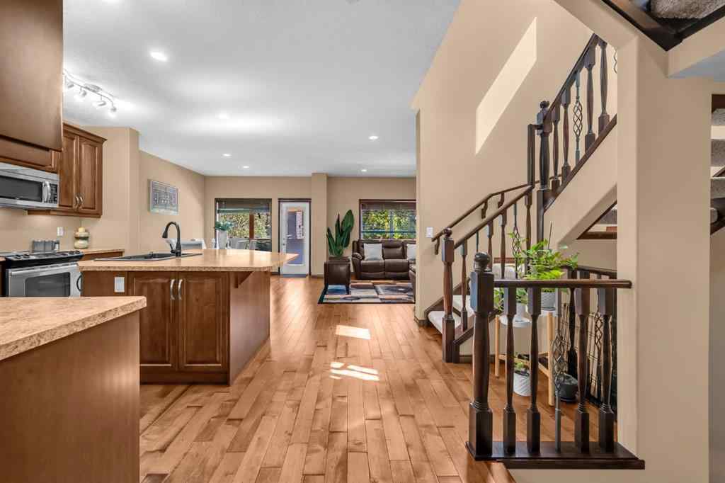 MLS® A2246423 - 1011 Kings Heights Road SE in Kings Heights Airdrie, Residential