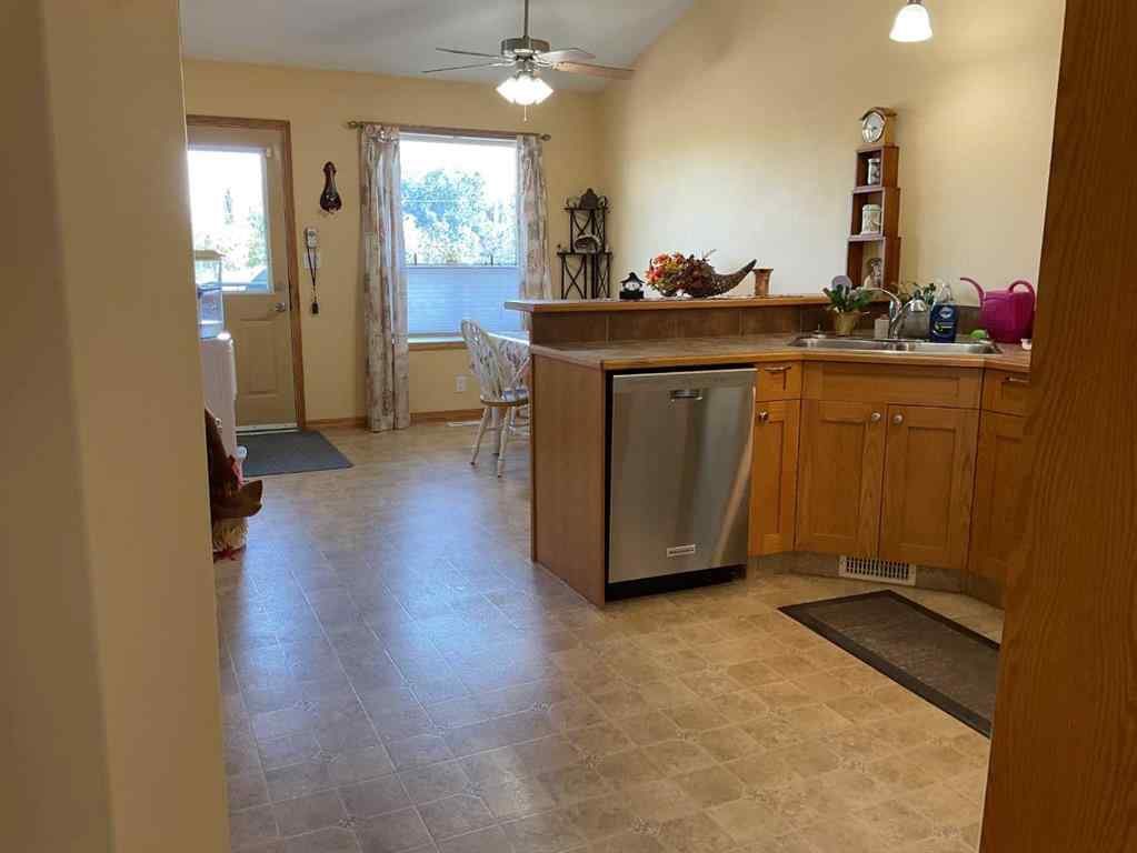 MLS® A2246427 - 137 Jennings Crescent  in Johnstone Crossing Red Deer, Residential