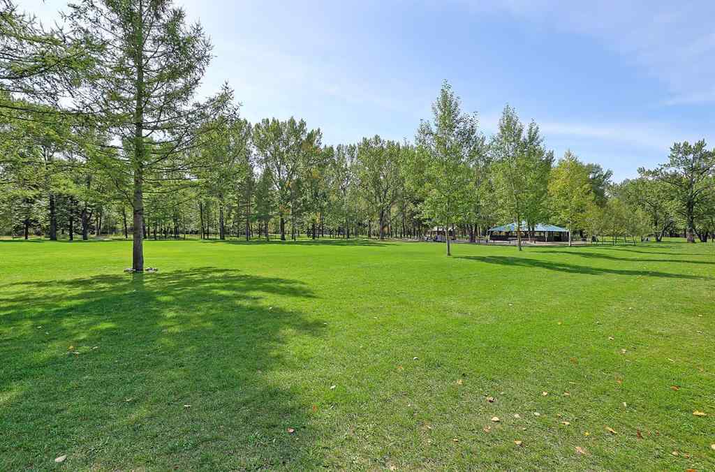 MLS® A2246431 - 11 Beaupre Crescent NW in Bowness Calgary, Residential