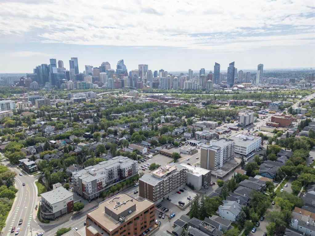 MLS® A2246437 - Unit #404 429 14 Street NW in Hillhurst Calgary, Residential