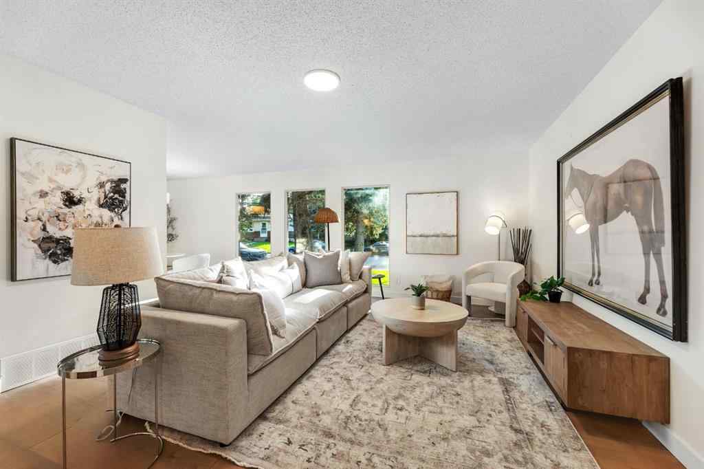 MLS® A2246441 - 212 Midlawn Close SE in Midnapore Calgary, Residential