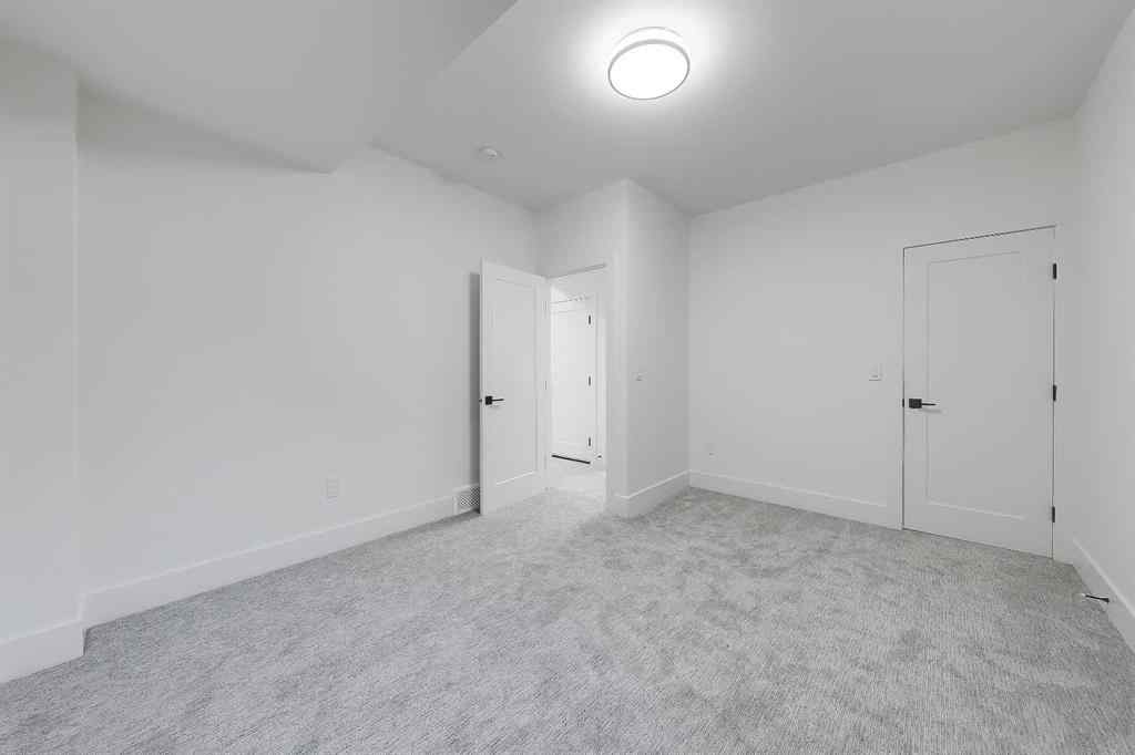 MLS® A2246445 - 2833 25A Street SW in Killarney/Glengarry Calgary, Residential