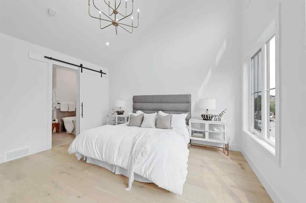 MLS® A2246445 - 2833 25A Street SW in Killarney/Glengarry Calgary, Residential