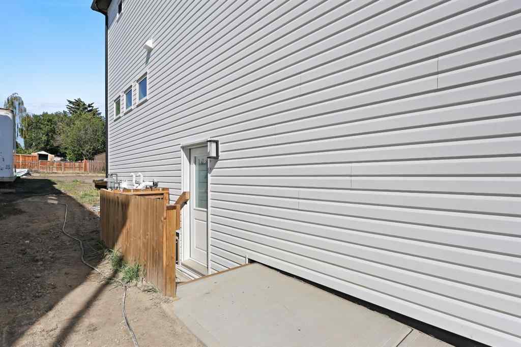 MLS® A2246455 - 1514 25 Street  in NONE Didsbury, Residential