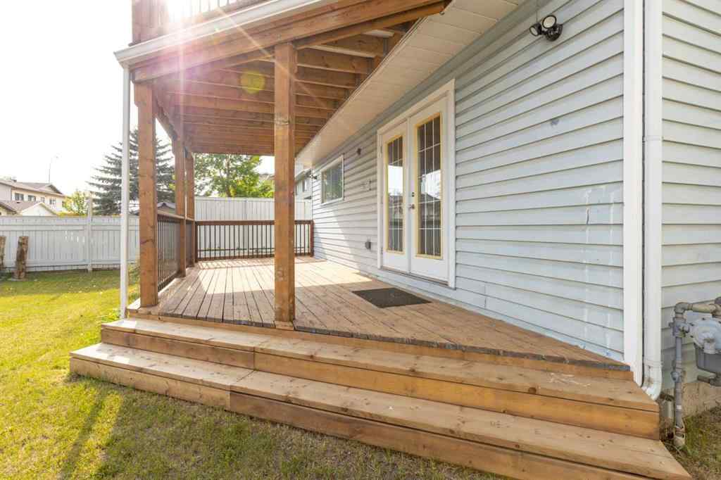 MLS® A2246456 - 30 Pasadena Gardens NE in Monterey Park Calgary, Residential