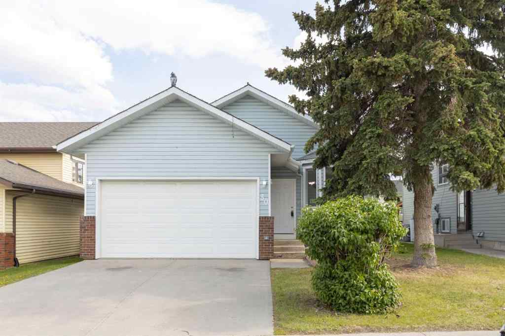 MLS® A2246456 - 30 Pasadena Gardens NE in Monterey Park Calgary, Residential