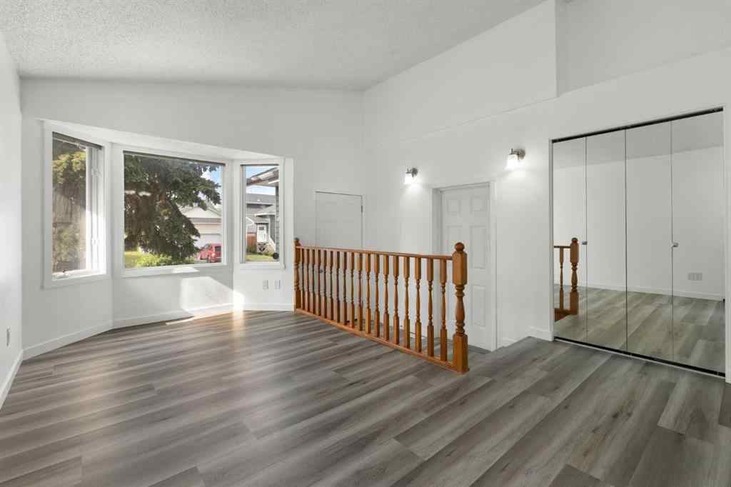 MLS® A2246456 - 30 Pasadena Gardens NE in Monterey Park Calgary, Residential