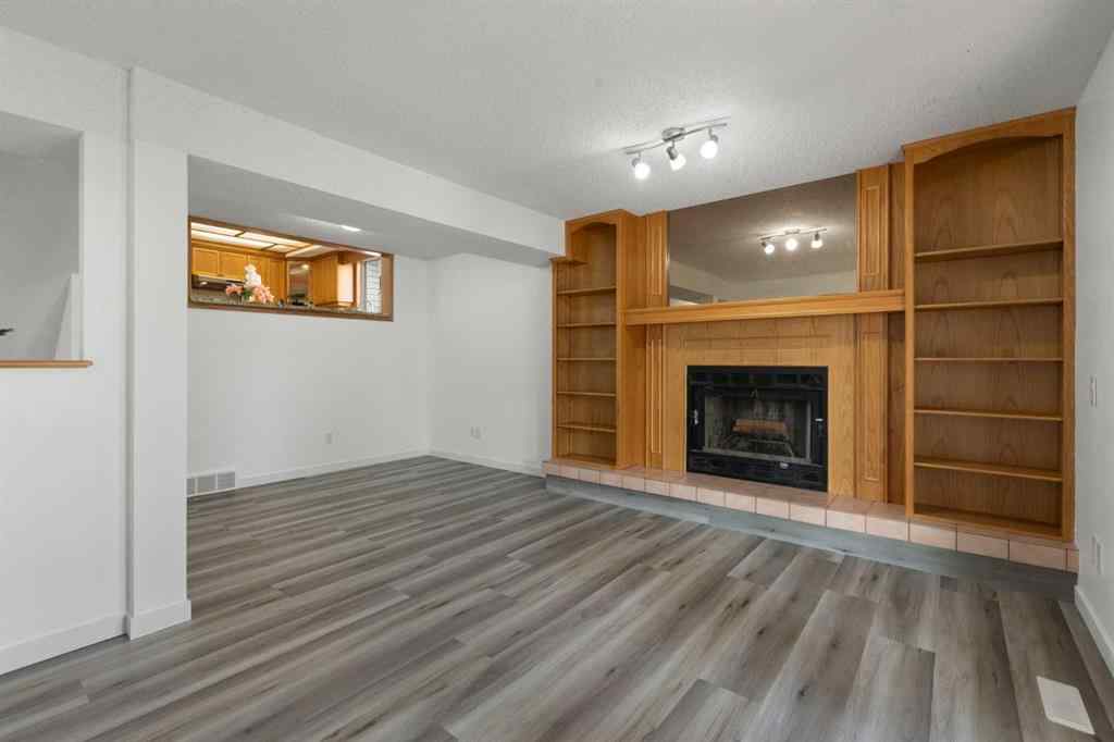 MLS® A2246456 - 30 Pasadena Gardens NE in Monterey Park Calgary, Residential