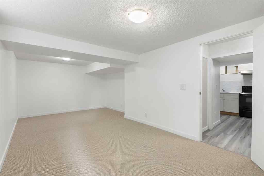 MLS® A2246456 - 30 Pasadena Gardens NE in Monterey Park Calgary, Residential