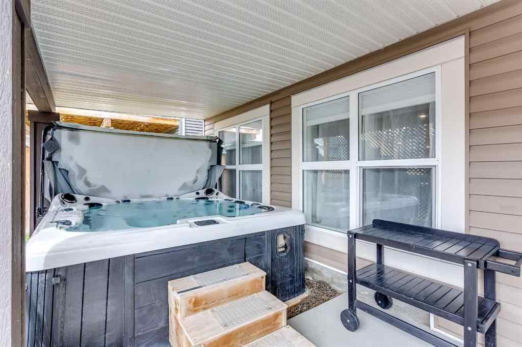 MLS® A2246468 - 19 Heritage Heights  in Heritage Hills Cochrane, Residential