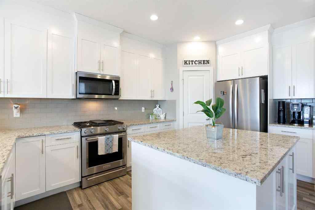 MLS® A2246468 - 19 Heritage Heights  in Heritage Hills Cochrane, Residential