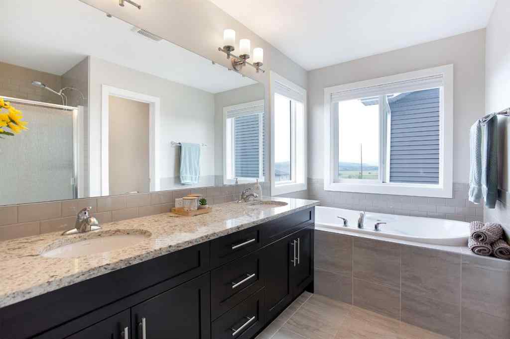 MLS® A2246468 - 19 Heritage Heights  in Heritage Hills Cochrane, Residential