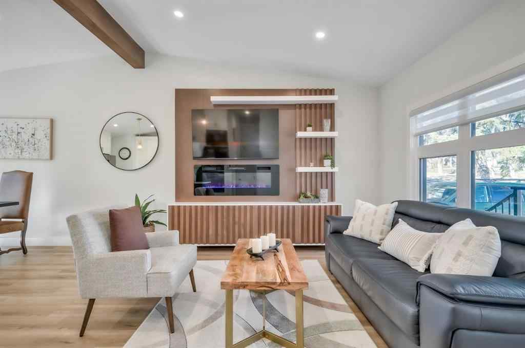 MLS® A2246469 - 2003 Christie Road NW in Charleswood Calgary, Residential