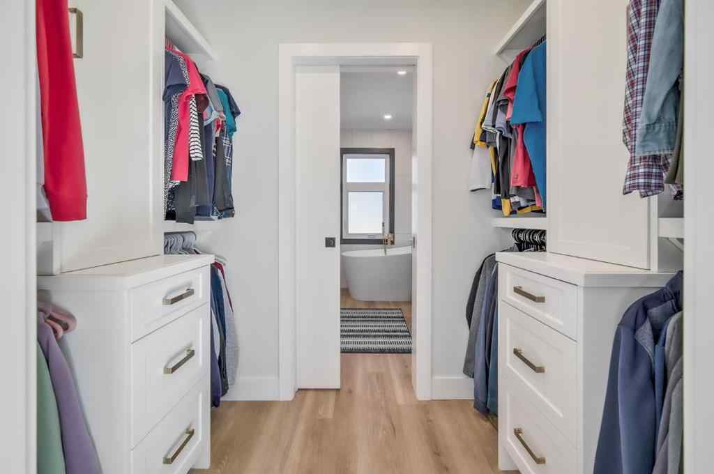 MLS® A2246469 - 2003 Christie Road NW in Charleswood Calgary, Residential