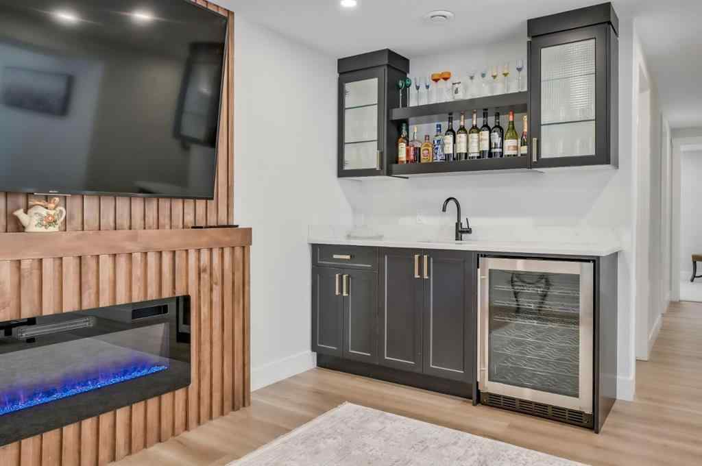 MLS® A2246469 - 2003 Christie Road NW in Charleswood Calgary, Residential