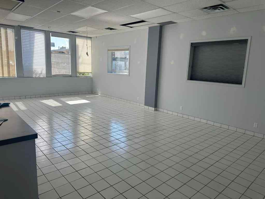 MLS® A2246471 - 1350 11 Avenue SW in Beltline Calgary, Commercial