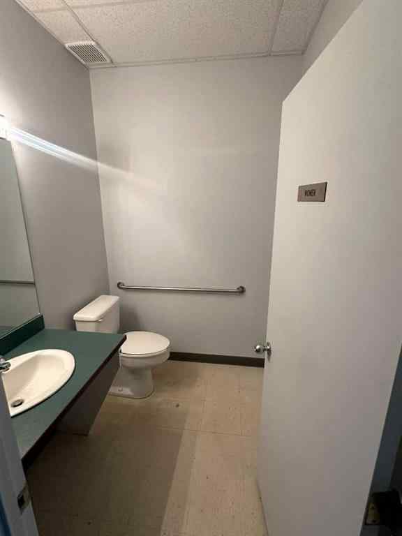 MLS® A2246471 - 1350 11 Avenue SW in Beltline Calgary, Commercial