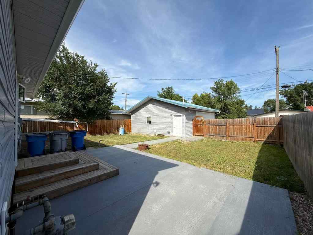 MLS® A2246474 - 5427 49 Street  in Provost Provost, Residential