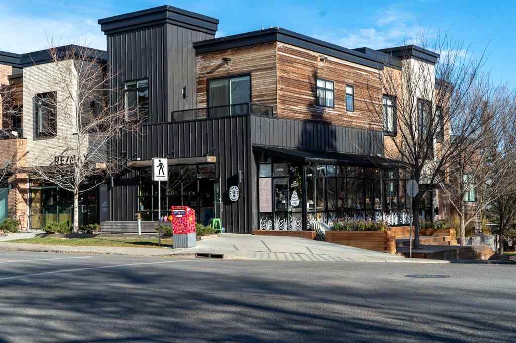 MLS® A2246479 - 1739 48 Avenue SW in Altadore Calgary, Residential