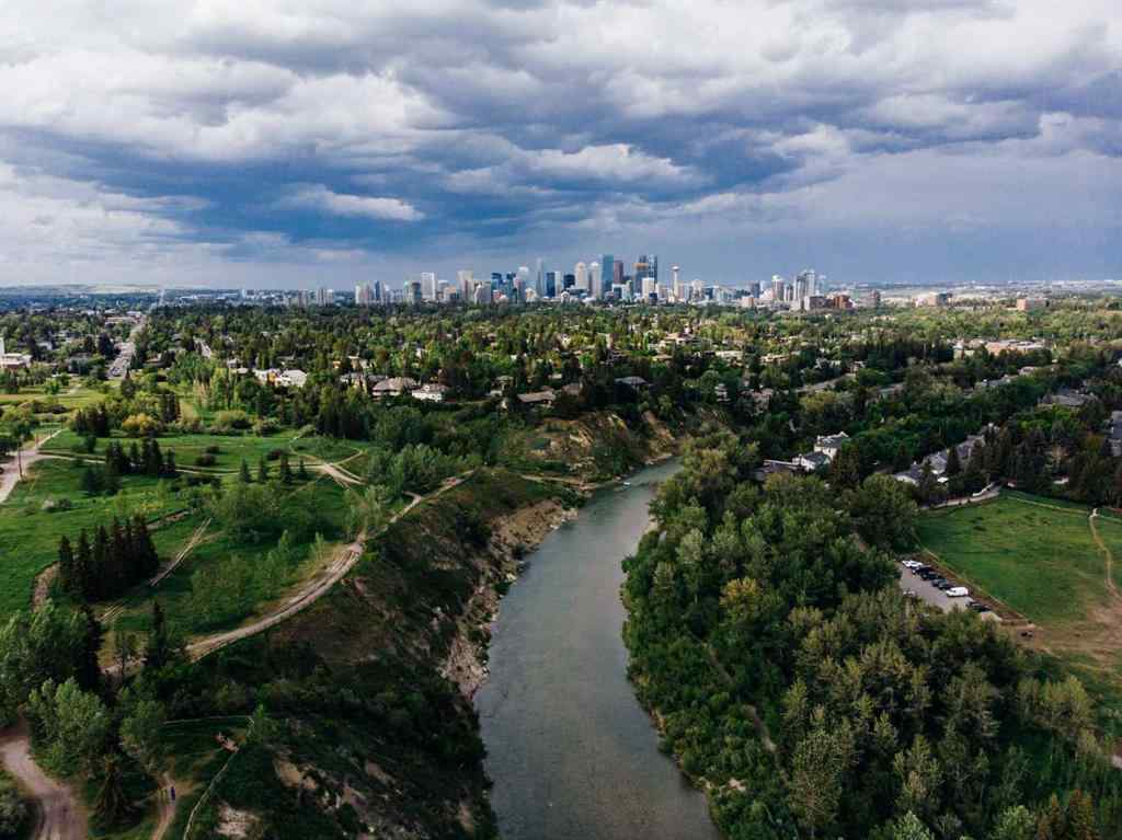 MLS® A2246479 - 1739 48 Avenue SW in Altadore Calgary, Residential