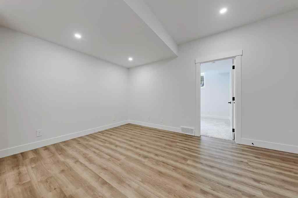 MLS® A2246484 - 646 25 Avenue NW in Mount Pleasant Calgary, Residential