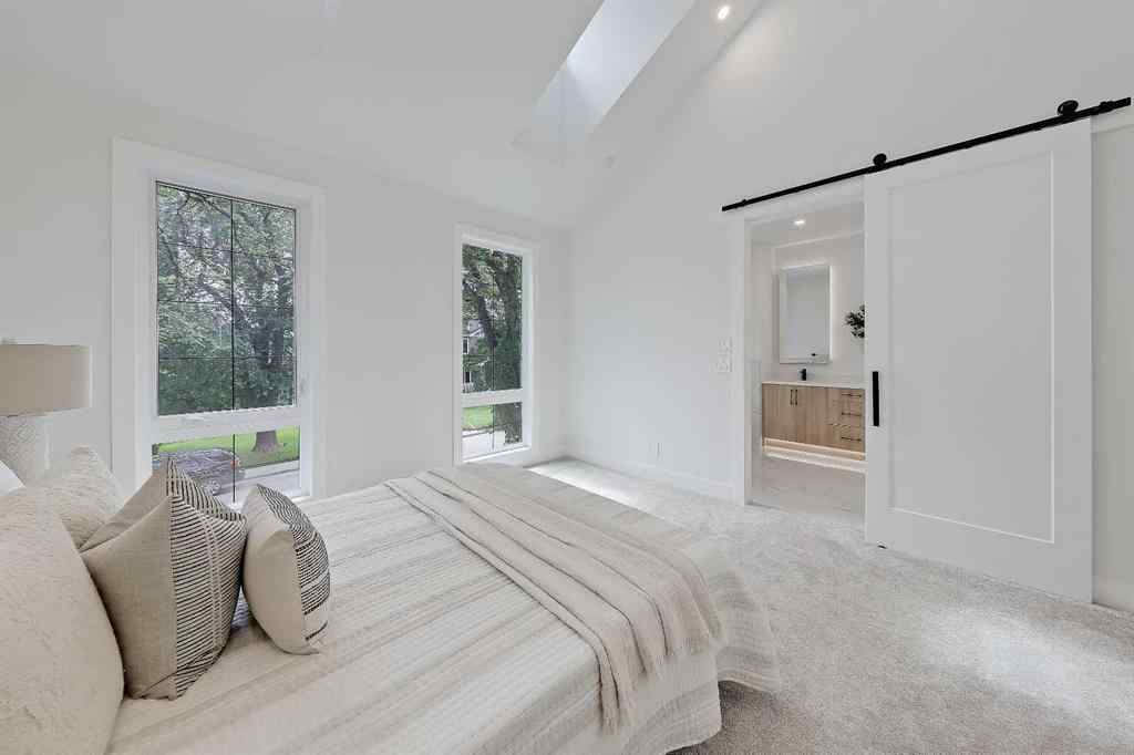 MLS® A2246484 - 646 25 Avenue NW in Mount Pleasant Calgary, Residential