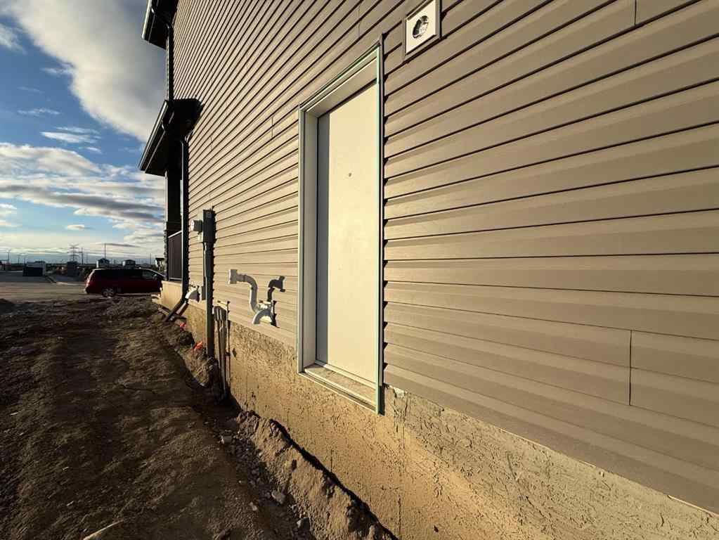 MLS® A2246485 - 267 Sora Terrace SE in Hotchkiss Calgary, Residential
