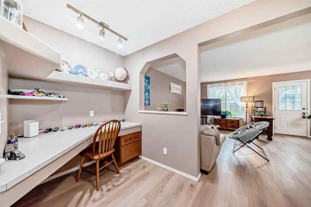 MLS® A2246486 - 65 Cougarstone Circle SW in Cougar Ridge Calgary, Residential