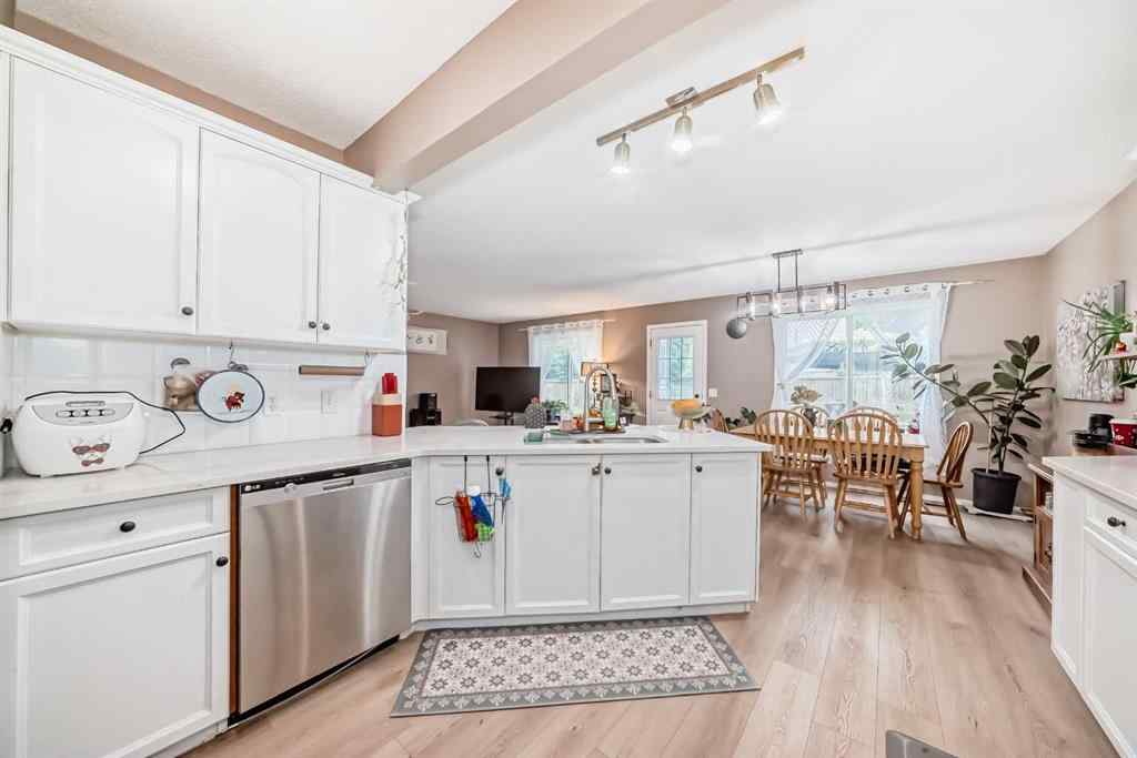 MLS® A2246486 - 65 Cougarstone Circle SW in Cougar Ridge Calgary, Residential
