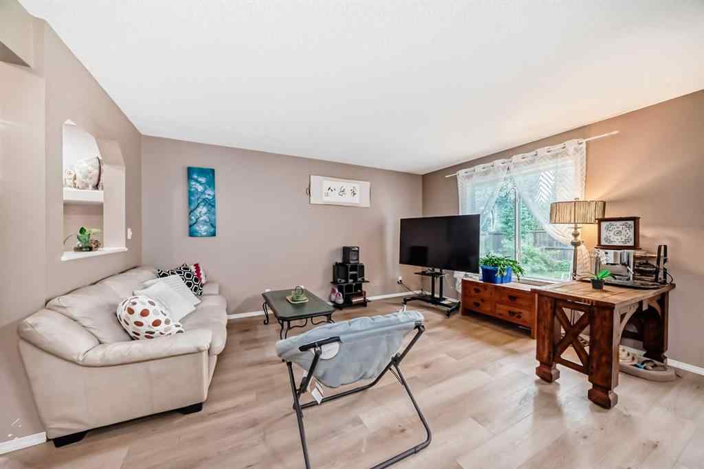 MLS® A2246486 - 65 Cougarstone Circle SW in Cougar Ridge Calgary, Residential