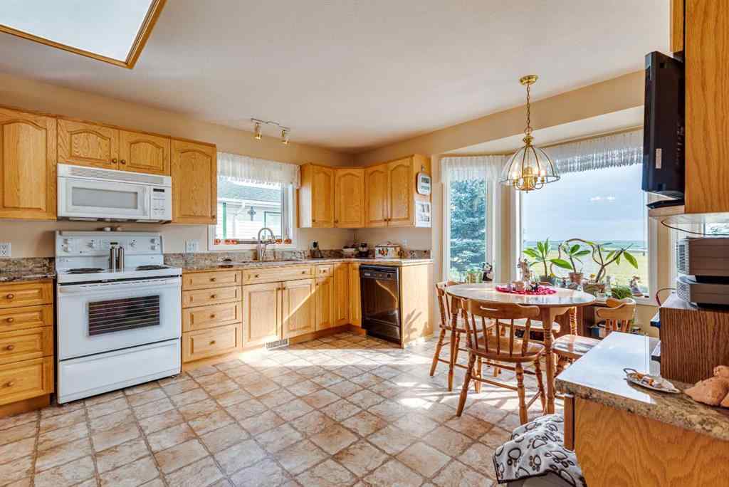 MLS® A2246496 - 241 11 Street  in NONE Three Hills, Residential