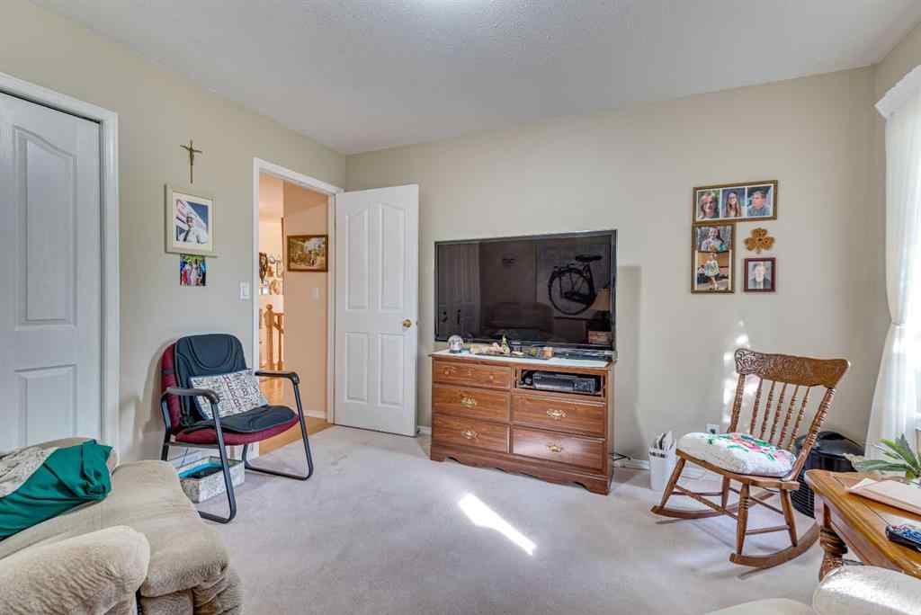 MLS® A2246496 - 241 11 Street  in NONE Three Hills, Residential