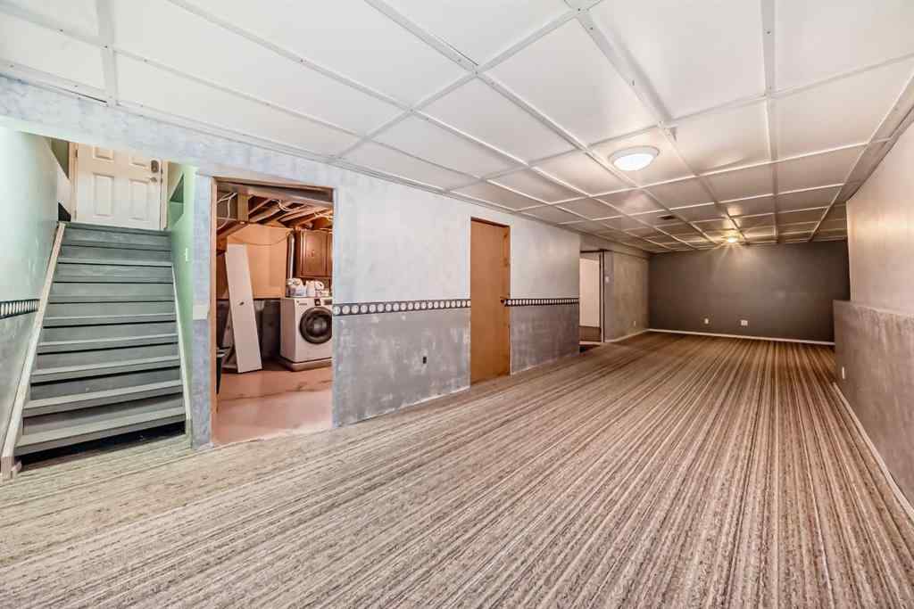 MLS® A2246498 - 724 Pinecliff Road NE in Pineridge Calgary, Residential