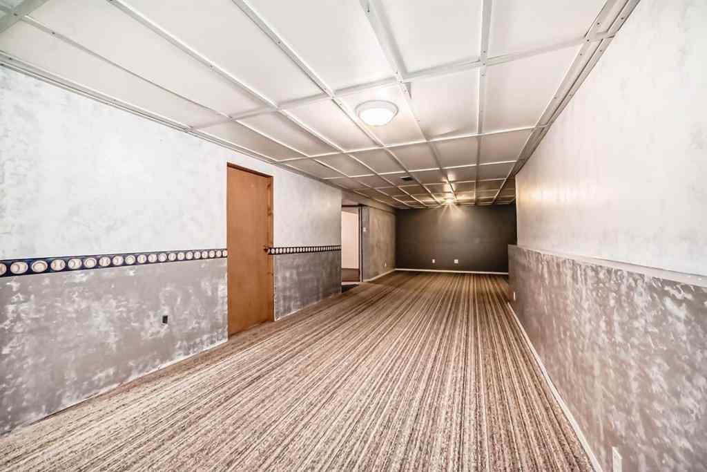 MLS® A2246498 - 724 Pinecliff Road NE in Pineridge Calgary, Residential