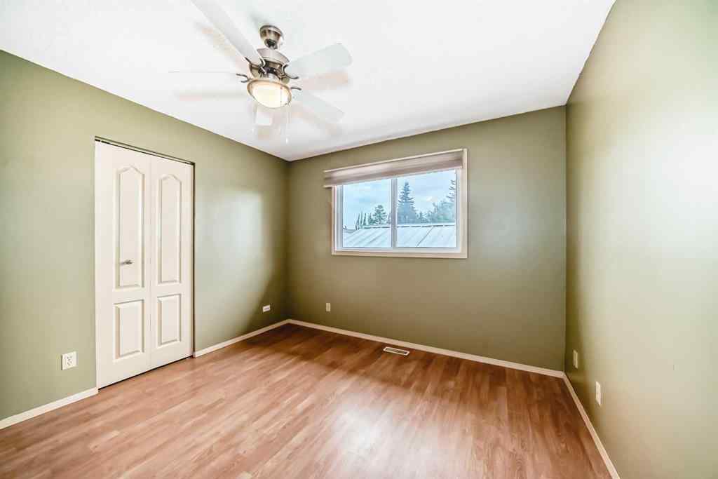 MLS® A2246498 - 724 Pinecliff Road NE in Pineridge Calgary, Residential