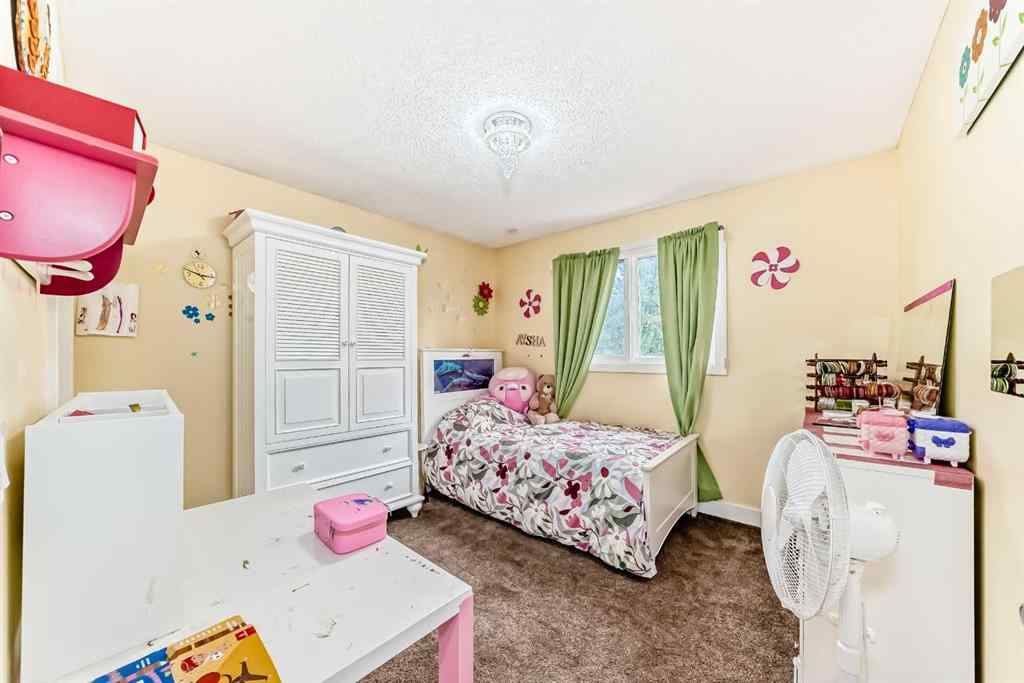 MLS® A2246502 - 36 Varsity Estates Court NW in Varsity Calgary, Residential