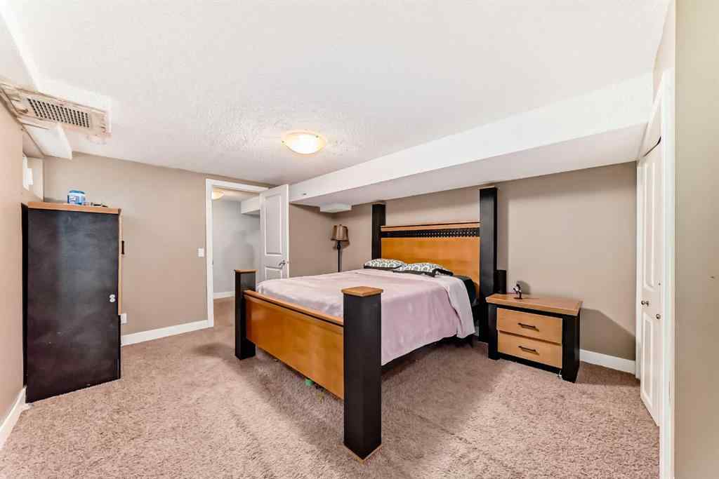 MLS® A2246502 - 36 Varsity Estates Court NW in Varsity Calgary, Residential