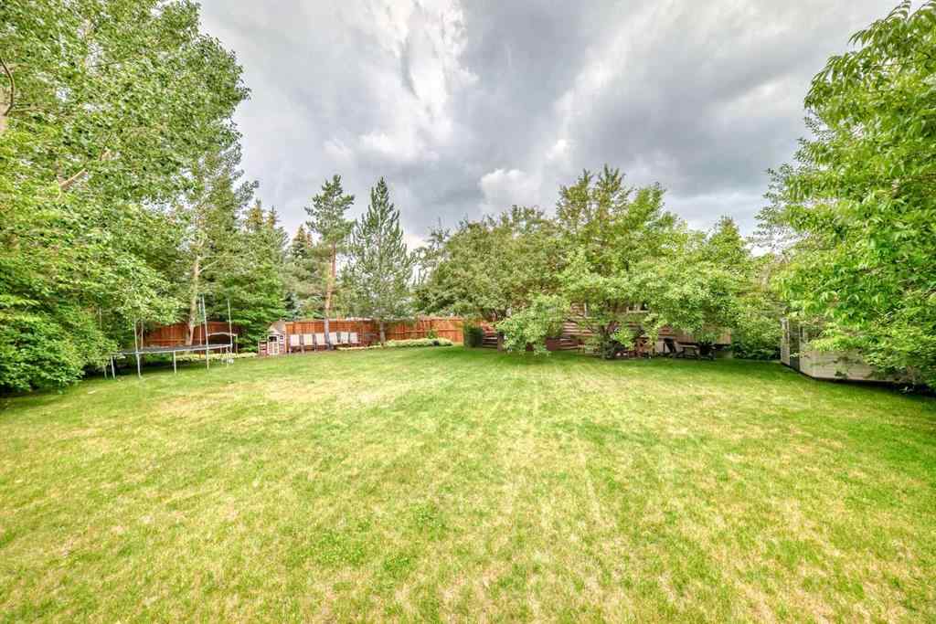 MLS® A2246502 - 36 Varsity Estates Court NW in Varsity Calgary, Residential