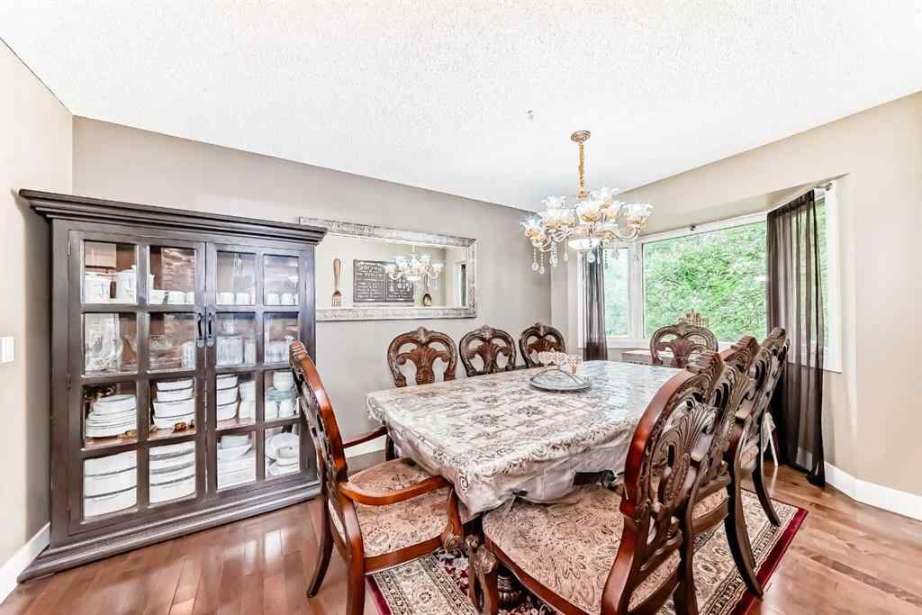 MLS® A2246502 - 36 Varsity Estates Court NW in Varsity Calgary, Residential