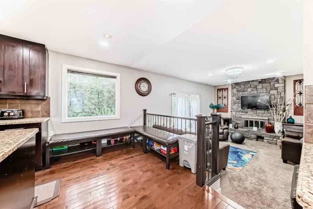 MLS® A2246502 - 36 Varsity Estates Court NW in Varsity Calgary, Residential