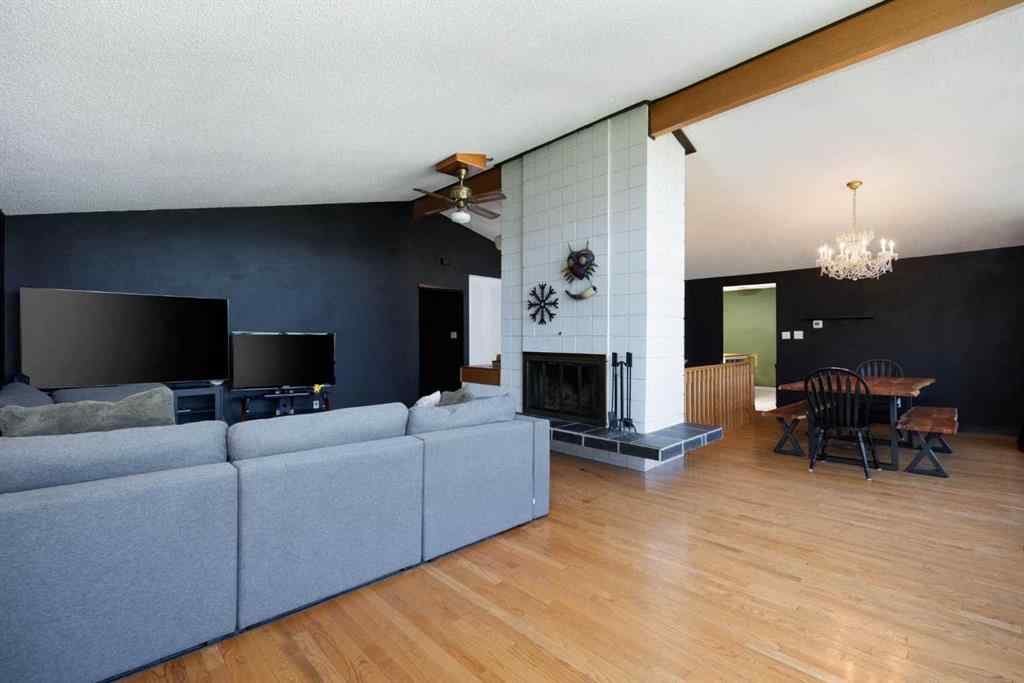 MLS® A2246512 - 108 Romar Street  in Thickwood Fort McMurray, Residential