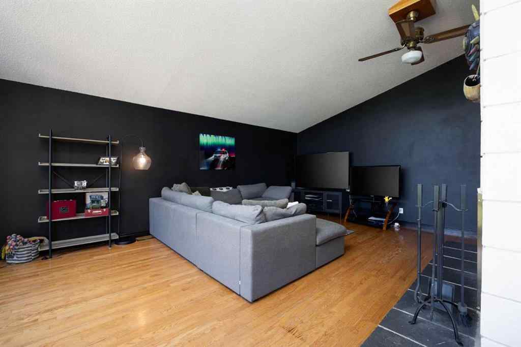 MLS® A2246512 - 108 Romar Street  in Thickwood Fort McMurray, Residential