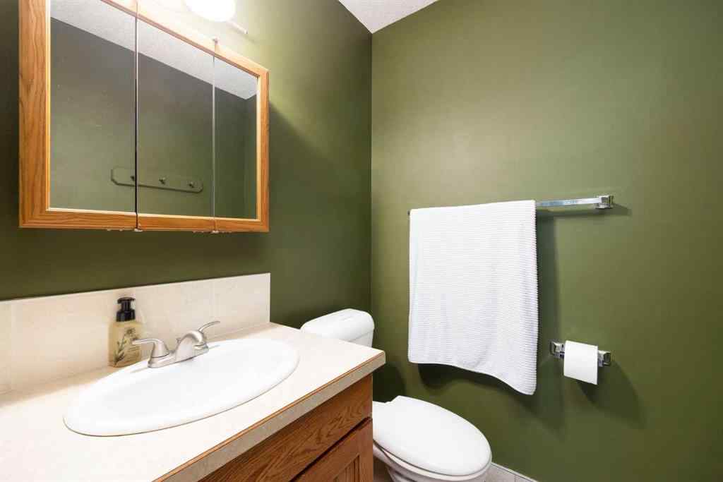 MLS® A2246512 - 108 Romar Street  in Thickwood Fort McMurray, Residential