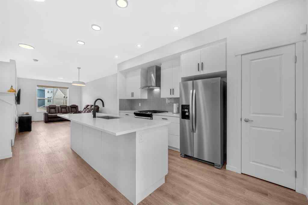 MLS® A2246515 - 132 Hotchkiss Gate SE in Hotchkiss Calgary, Residential